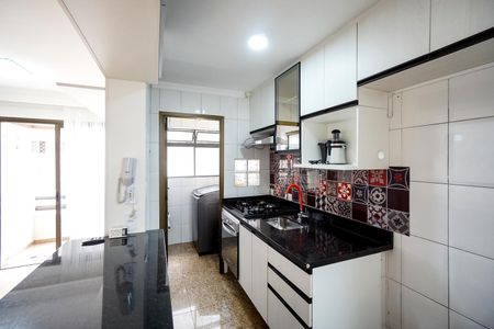 Apartamento para alugar com 61m², 2 quartos e 1 vagaCozinha