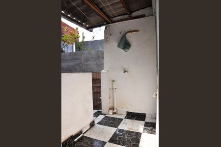 Casa para alugar com 30m², 1 quarto e sem vagaDetalhe - Varanda com Área de Serviço