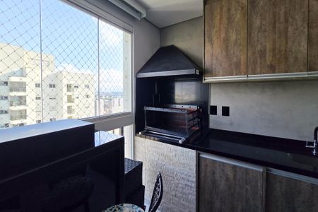 Apartamento à venda com 70m², 2 quartos e 1 vaga Apartamento à venda com 70m², 2 quartos e 1 vagaSacada