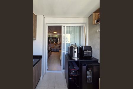 Apartamento à venda com 70m², 2 quartos e 1 vaga Apartamento à venda com 70m², 2 quartos e 1 vagaSacada