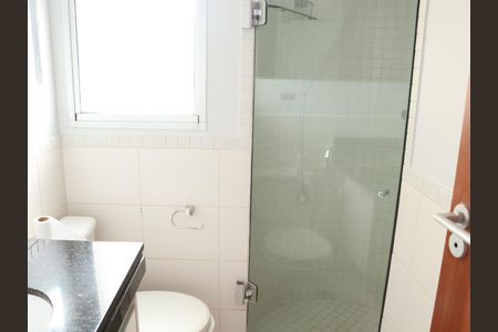 Apartamento para alugar com 65m², 2 quartos e 1 vagaBanheiro da Suíte