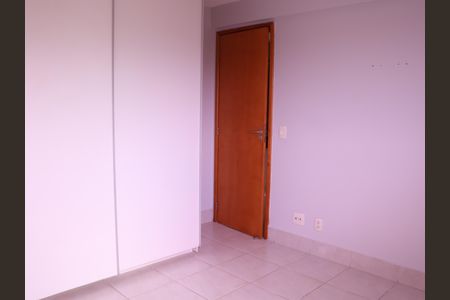 Apartamento para alugar com 65m², 2 quartos e 1 vagaSuíte