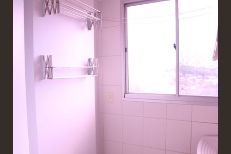 Apartamento para alugar com 65m², 2 quartos e 1 vagaÁrea de Serviço