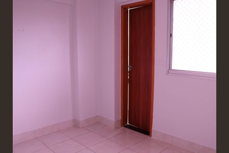 Apartamento para alugar com 65m², 2 quartos e 1 vagaSuíte
