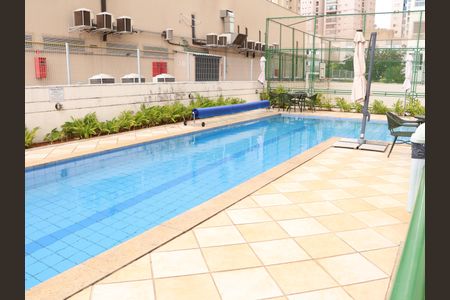 Apartamento para alugar com 65m², 2 quartos e 1 vagaÁrea comum - Piscina
