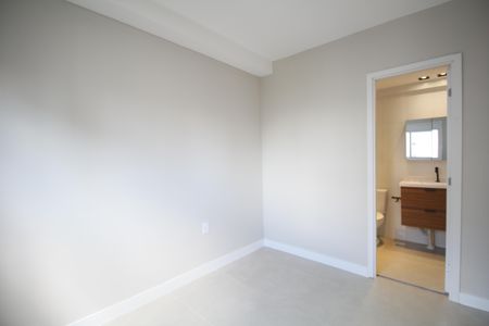 Quarto  de apartamento para alugar com 1 quarto, 27m² em Vila Andrade, São Paulo