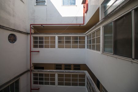 Apartamento à venda com 82m², 2 quartos e 1 vagaÁrea de Serviço Vista