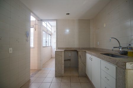 Apartamento à venda com 82m², 2 quartos e 1 vagaCozinha