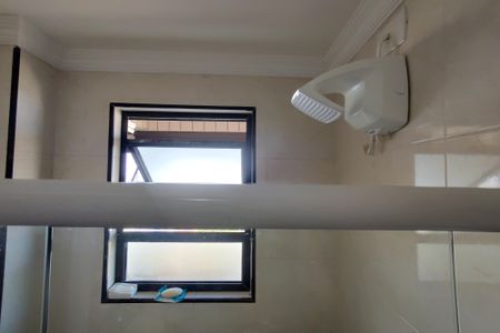 Apartamento para alugar com 93m², 2 quartos e 1 vagaBanheiro da suite 