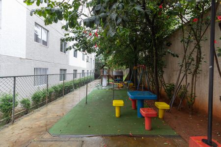 Apartamento para alugar com 39m², 2 quartos e sem vaga Apartamento para alugar com 39m², 2 quartos e sem vagaÁrea comum - Playground