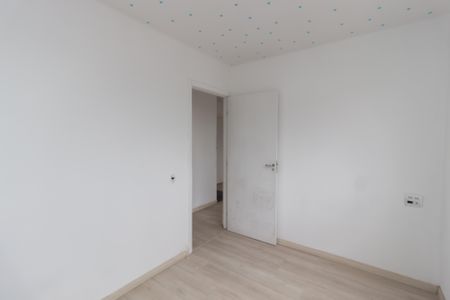 Quarto 1 de apartamento para alugar com 2 quartos, 39m² em Itaim Paulista, São Paulo