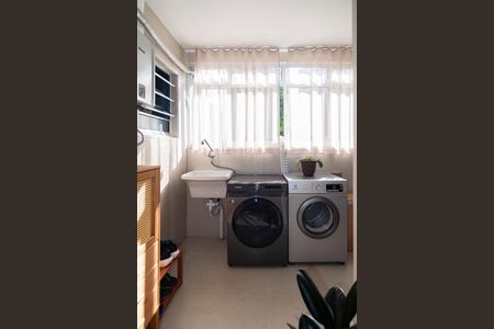 Apartamento à venda com 94m², 2 quartos e 1 vagaÁrea de Serviço