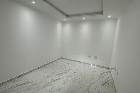 Sala de apartamento para alugar com 3 quartos, 100m² em Vila Sarapui, Duque de Caxias