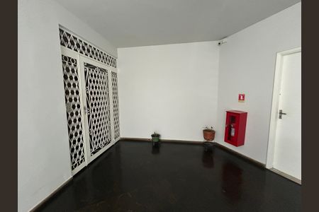 Apartamento para alugar com 90m², 3 quartos e 1 vagaHall social