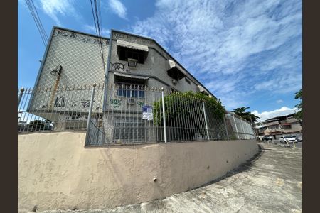 Apartamento para alugar com 90m², 3 quartos e 1 vagaFachada + plaquinha