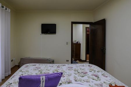 Casa para alugar com 500m², 5 quartos e 4 vagas Casa para alugar com 500m², 5 quartos e 4 vagasQuarto 4