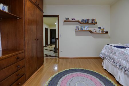 Casa para alugar com 500m², 5 quartos e 4 vagas Casa para alugar com 500m², 5 quartos e 4 vagasQuarto 1