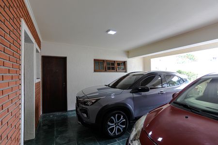 Casa para alugar com 500m², 5 quartos e 4 vagas Casa para alugar com 500m², 5 quartos e 4 vagasGaragem