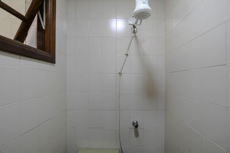 Casa para alugar com 500m², 5 quartos e 4 vagas Casa para alugar com 500m², 5 quartos e 4 vagasBanheiro de Serviço