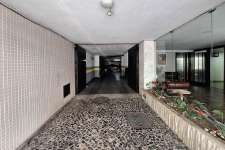 Apartamento à venda com 75m², 2 quartos e 1 vagaÁrea comum