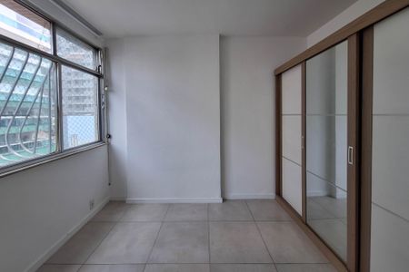 Apartamento à venda com 75m², 2 quartos e 1 vagaQuarto 2