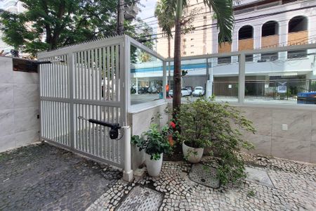 Apartamento à venda com 75m², 2 quartos e 1 vagaÁrea comum