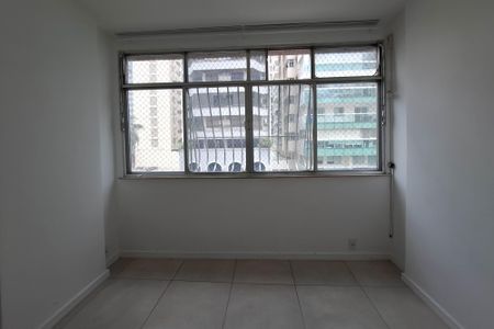 Apartamento à venda com 75m², 2 quartos e 1 vagaQuarto 2