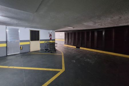 Apartamento à venda com 75m², 2 quartos e 1 vagaÁrea comum