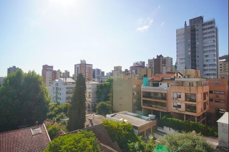 Varanda - Vista de apartamento para alugar com 2 quartos, 167m² em São João, Porto Alegre