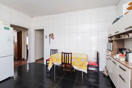 Casa para alugar com 95m², 2 quartos e 1 vagaCozinha