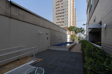 Apartamento à venda com 48m², 1 quarto e 1 vagapiscina_2