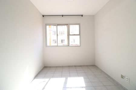 Sala de apartamento para alugar com 3 quartos, 70m² em Lagoinha, Uberlândia
