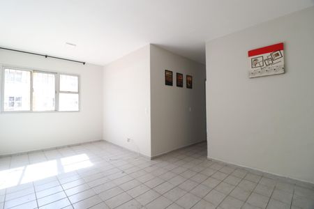 Sala de apartamento para alugar com 3 quartos, 70m² em Lagoinha, Uberlândia