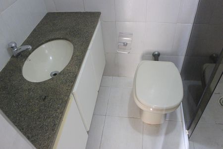 Apartamento à venda com 86m², 3 quartos e 1 vagaBanheiro da suíte