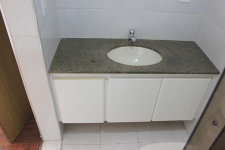 Apartamento à venda com 86m², 3 quartos e 1 vagaBanheiro da suíte
