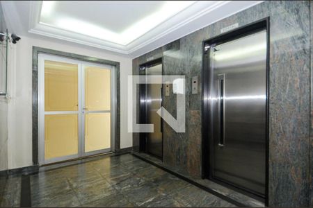 Apartamento à venda com 86m², 3 quartos e 1 vaga Apartamento à venda com 86m², 3 quartos e 1 vagaÁrea comum