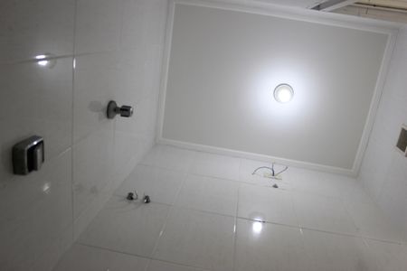 Apartamento à venda com 86m², 3 quartos e 1 vagaBanheiro da dispensa e lavanderia