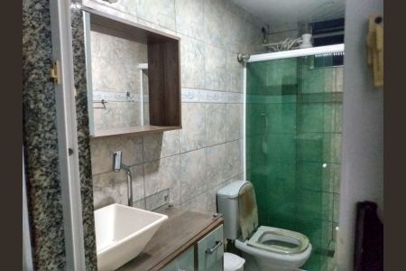 Apartamento para alugar com 48m², 2 quartos e sem vagaBanheiro