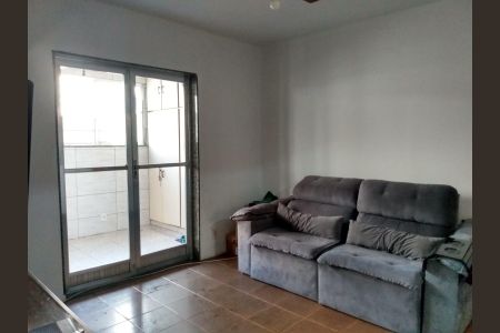 Sala de apartamento para alugar com 2 quartos, 48m² em Olaria, Rio de Janeiro
