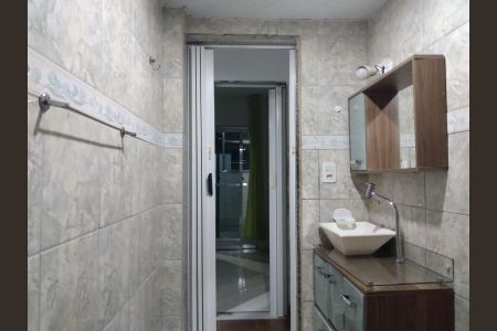 Apartamento para alugar com 48m², 2 quartos e sem vagaBanheiro