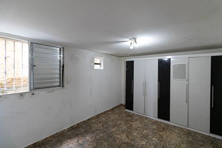 Quarto de casa para alugar com 1 quarto, 55m² em Itaquera, São Paulo