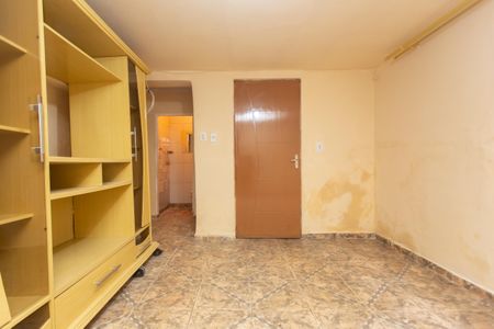 Sala de casa para alugar com 1 quarto, 55m² em Itaquera, São Paulo