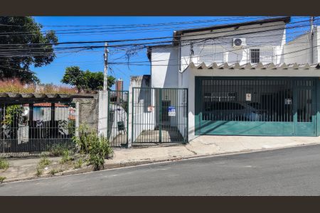 Casa à venda com 60m², 2 quartos e 1 vagaFachada