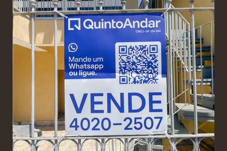 Casa à venda com 300m², 2 quartos e 2 vagas Casa à venda com 300m², 2 quartos e 2 vagasPlaca