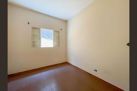 Casa à venda com 300m², 2 quartos e 2 vagas Casa à venda com 300m², 2 quartos e 2 vagasQuarto 2