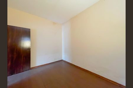 Casa à venda com 300m², 2 quartos e 2 vagas Casa à venda com 300m², 2 quartos e 2 vagasQuarto 2