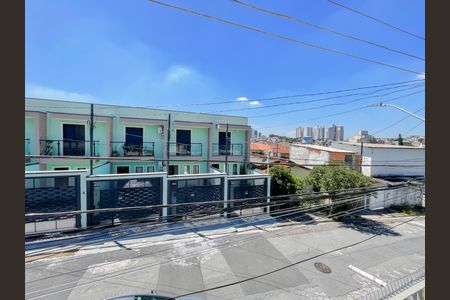 Casa à venda com 300m², 2 quartos e 2 vagas Casa à venda com 300m², 2 quartos e 2 vagasVista