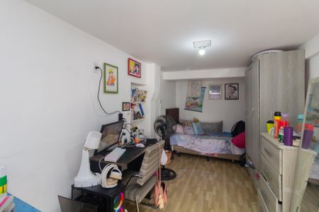 Casa para alugar com 42m², 1 quarto e sem vagaQuarto