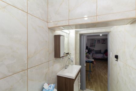 Casa para alugar com 42m², 1 quarto e sem vagaBanheiro