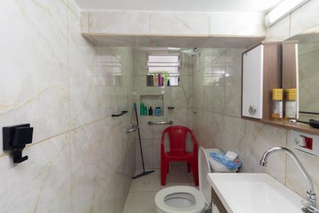 Casa para alugar com 42m², 1 quarto e sem vagaBanheiro